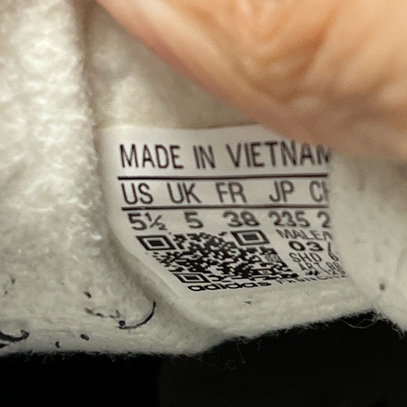 Adidas Gazelle Black and White Sneakers - Picture 7 of 7